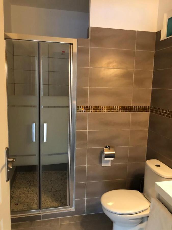 הוילה Grand-Bourg  Chez Bibi מראה חיצוני תמונה